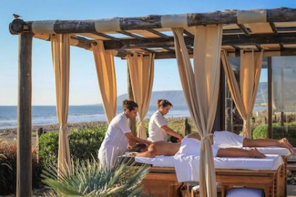 Ontdek het mooiste van Marokko met onze selectie van luxe wellnesshotels en Yoga en surf retreats. Zorgvuldig geselecteerd, persoonlijk advies en op maat gemaakt.  